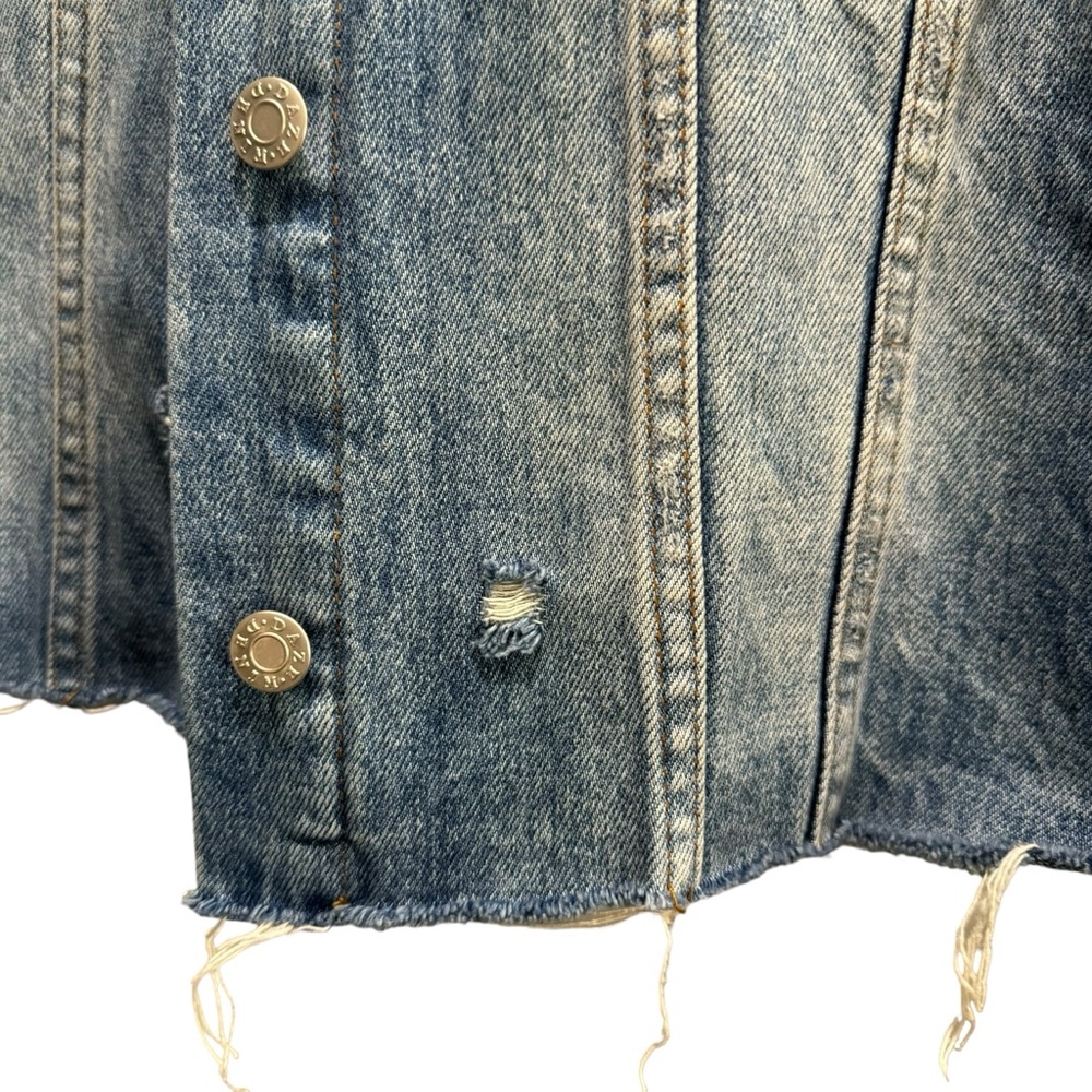 Daze Denim The Main Squeeze Crop Jacket in Throwdown Distressed Large - Picture 7 of 12
